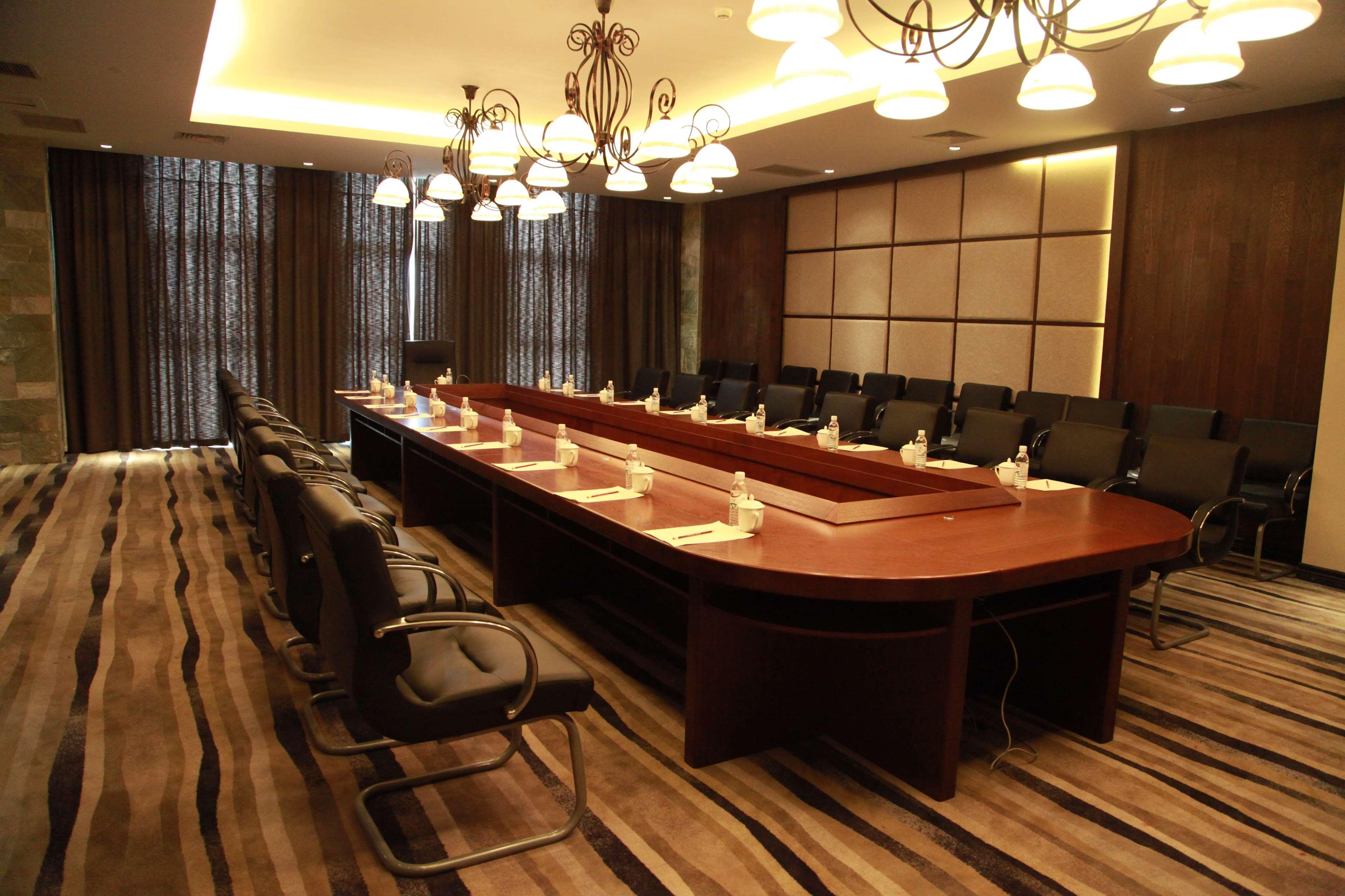 Wyndham Kunming Resort Екстериор снимка