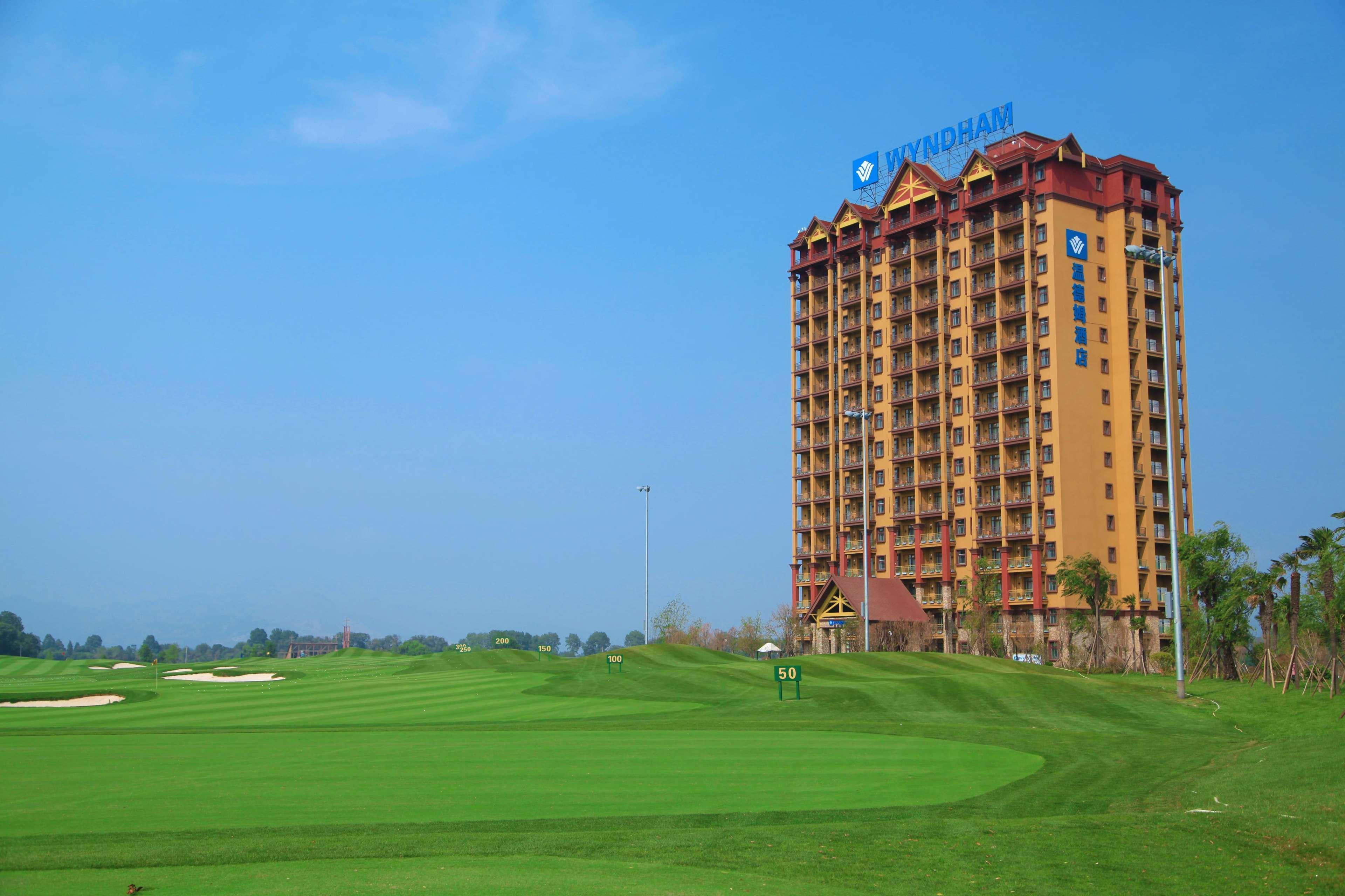 Wyndham Kunming Resort Екстериор снимка